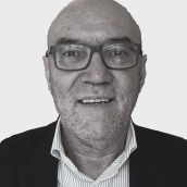 Julián Mora Aliseda