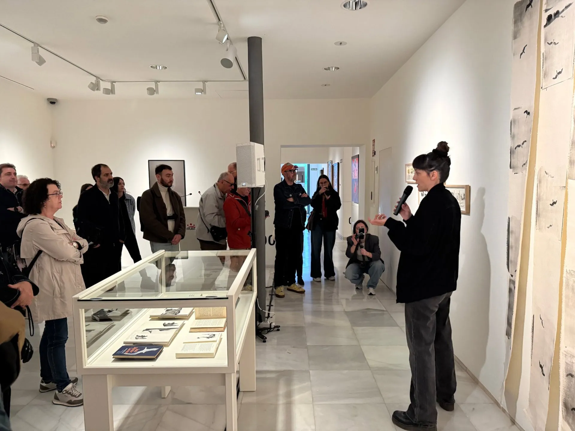 Exposiciones de Irene Zottola y Roberto Hernández enmarcadas en el Festival de Fotografía 'Negativo' en Badajoz. / LP