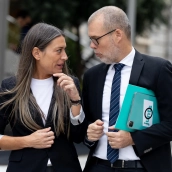 La portavoz de Junts en el Congreso, Miriam Nogueras, y el diputado de Junts Josep Maria Cruset. / E. Press