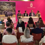 'El Libro Verde del Toro Bravo' no es solo una publicación, sino un manifiesto que defiende la relevancia del toro de lidia. / LP