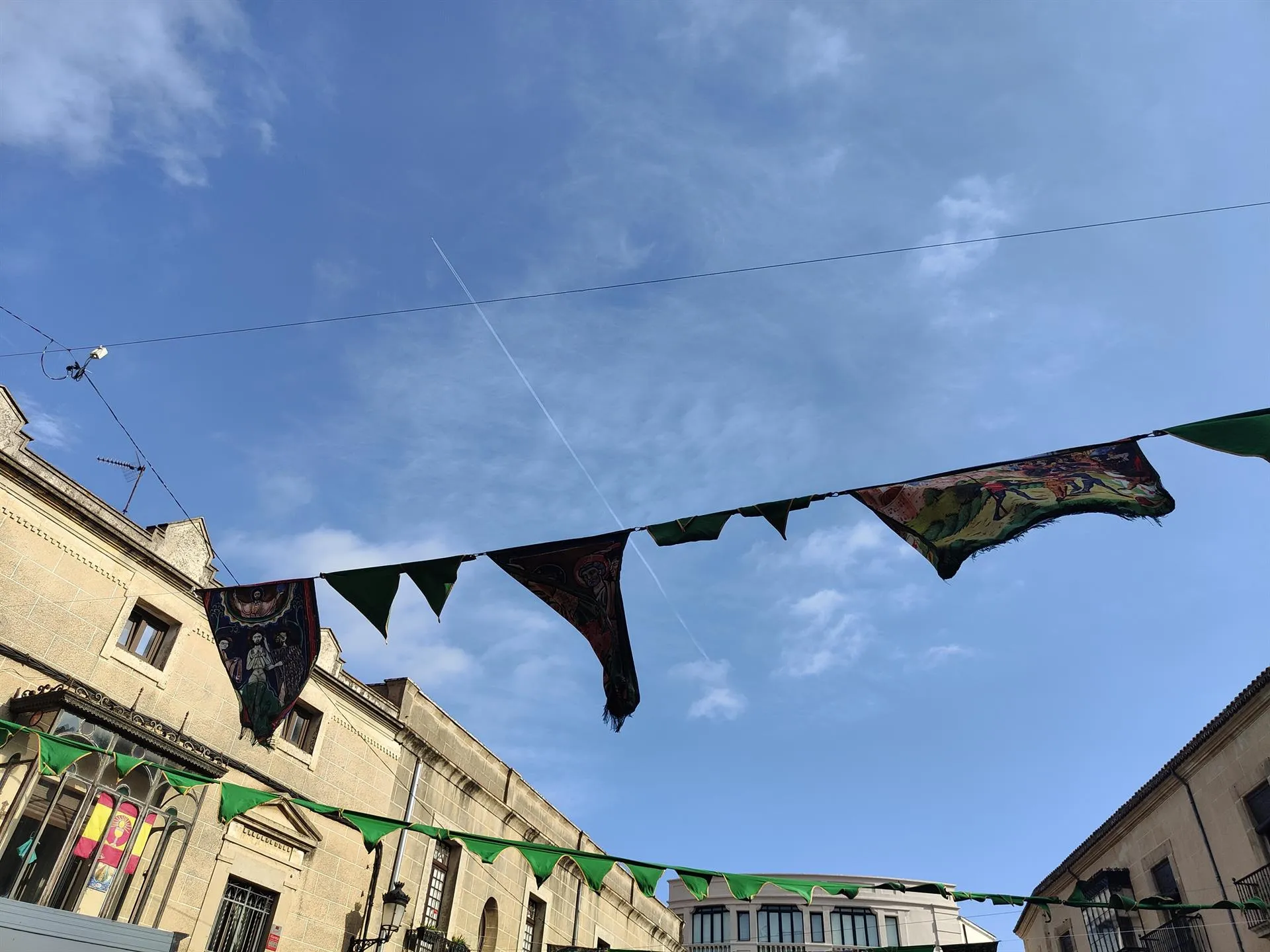 Preparativos en Cáceres para su tradicional Mercado Medieval de las Tres Culturas. / LP