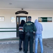 Intervención de la Guardia Civil en Navalmoral de la Mata con dos detenidos. / LP Intervención de la Guardia Civil en Navalmoral de la Mata con dos detenidos. / LP