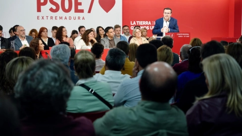 Miguel Ángel Gallardo en la sede del PSOE de Extremadura en Mérida. / LP