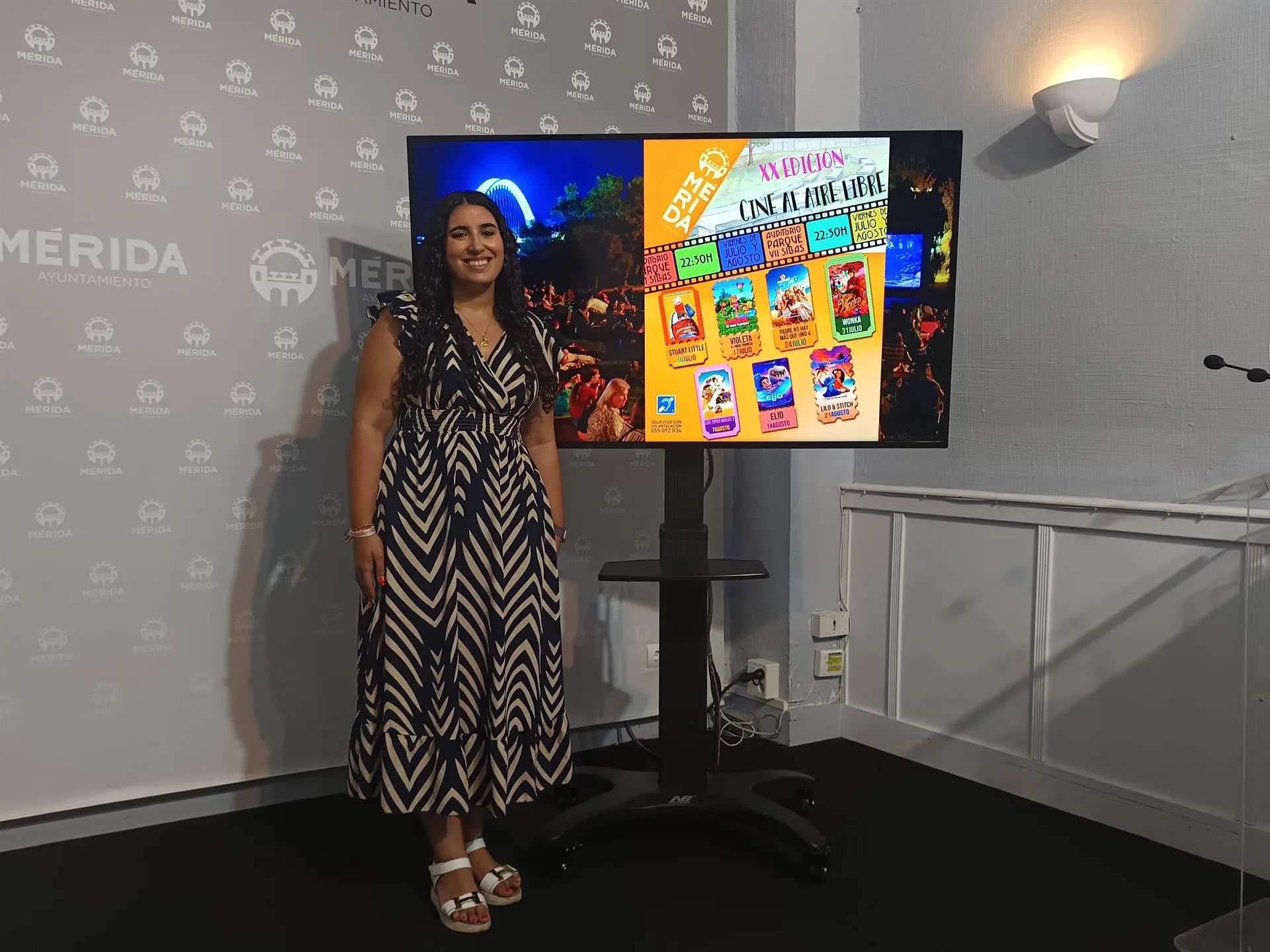 La programación ha sido presentada este martes por la delegada de Juventud, Laura Iglesias. / LP