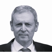 José González Corrales. 