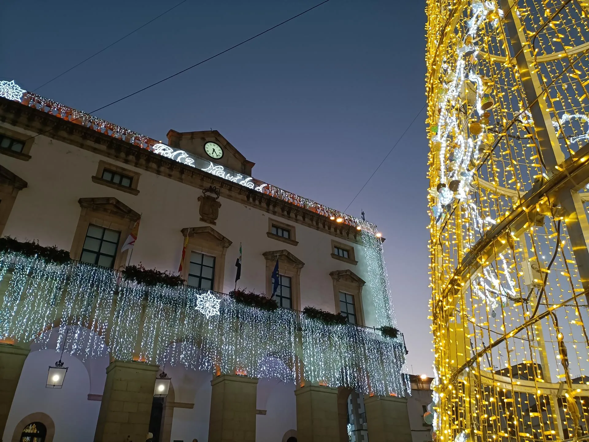 Encendido de Navidad en la ciudad de Cáceres. / LP