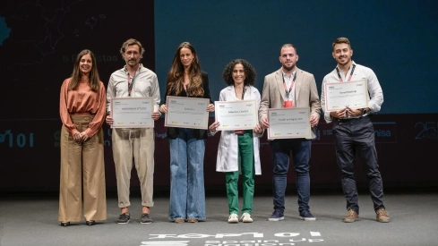 Representantes de Cinco startups de Extremadura premiadas. / LP