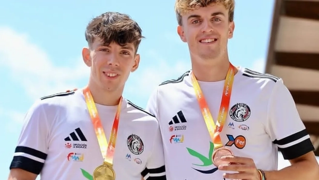 oro y bronce oro y bronce
