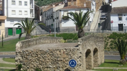 Puente de San Francisco en Cáceres. / LP