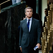 El líder del PP, Alberto Núñez Feijóo, entra en el hemiciclo del Congreso de los Diputados. / EP El líder del PP, Alberto Núñez Feijóo, entra en el hemiciclo del Congreso de los Diputados. / EP