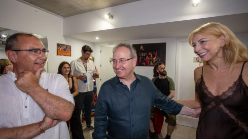 Visita de autoridades al estreno de ‘La Comedia de la Olla’.