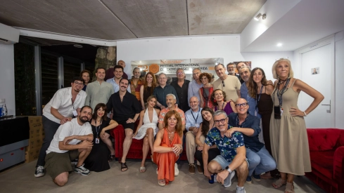 Visita de autoridades al estreno de ‘La Comedia de la Olla’.