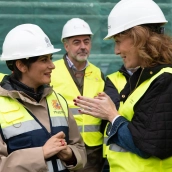 La ministra de Vivienda, Isabel Rodríguez, visita una promoción de 50 viviendas de alquiler asequible en Palencia. / EP