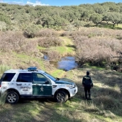 Agentes de la Guardia Civil del puesto de Caminomorisco. / LP Agentes de la Guardia Civil del puesto de Caminomorisco. / LP