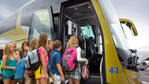 El nuevo calendario lleva la tramitación ordinaria hasta el 9 de septiembre, un día antes del comienzo de las clases. / LP El nuevo calendario lleva la tramitación ordinaria hasta el 9 de septiembre, un día antes del comienzo de las clases. / LP