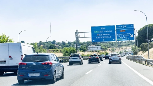 Las carreteras con mayor concurrencia de tráfico son: la A-5, la A-66, la N-430 y la EX-A1. / EP Las carreteras con mayor concurrencia de tráfico son: la A-5, la A-66, la N-430 y la EX-A1. / EP