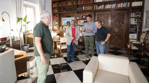 La Diputación de Cáceres estudia la firma de un convenio para ampliar a distintas comarcas el proyecto TRAE. / LP La Diputación de Cáceres estudia la firma de un convenio para ampliar a distintas comarcas el proyecto TRAE. / LP
