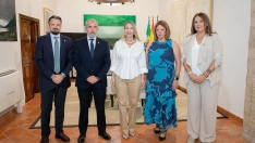 La presidenta de la Junta de Extremadura, María Guardiola, será reconocida el próximo 22 de octubre en un acto en el Senado. / LP