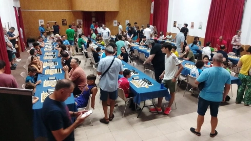 La prueba reunió a un centenar de jugadores y contó con tres Grandes Maestros, entre ellos Miguel Illescas. / LP La prueba reunió a un centenar de jugadores y contó con tres Grandes Maestros, entre ellos Miguel Illescas. / LP