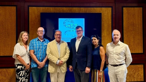 El Consejo de Colegios Oficiales de Farmacéuticos de Extremadura (Coexfar) concederá sus medallas a los farmacéuticos de Ceuta y Melilla. / LP El Consejo de Colegios Oficiales de Farmacéuticos de Extremadura (Coexfar) concederá sus medallas a los farmacéuticos de Ceuta y Melilla. / LP
