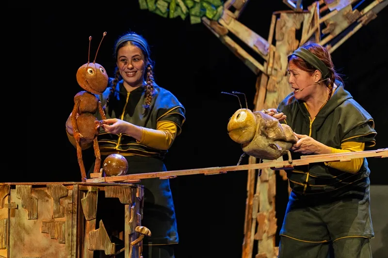 Espectáculo con títeres ‘El viaje de Nuru’. Espectáculo con títeres ‘El viaje de Nuru’.