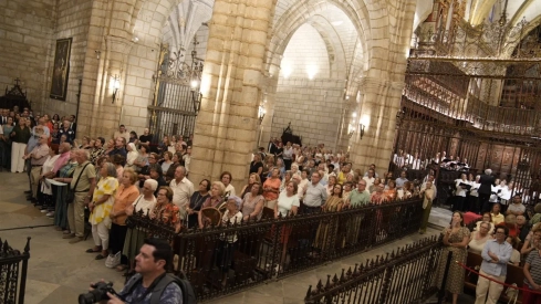 La Catedral de Badajoz abre su Puerta Santa.