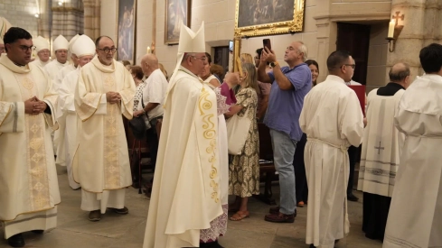 La Catedral de Badajoz abre su Puerta Santa.