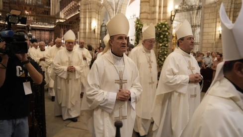 La Catedral de Badajoz abre su Puerta Santa.