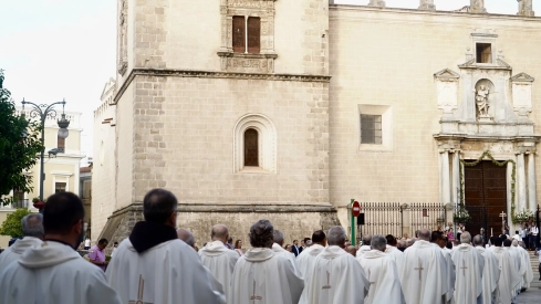 La Catedral de Badajoz abre su Puerta Santa.