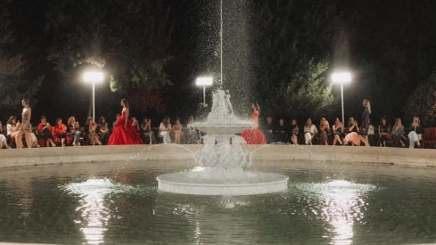 Desfile de Redondo Brand.