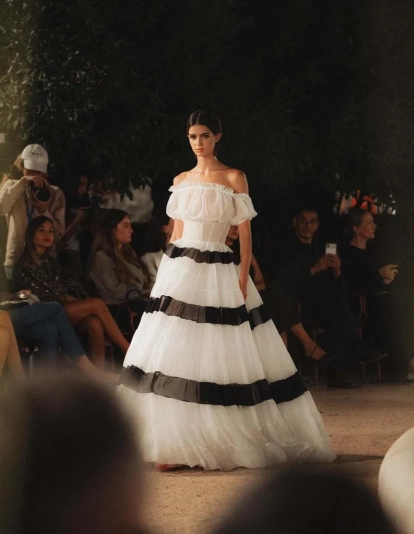 Desfile de Redondo Brand.