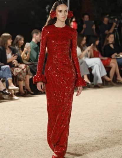 Desfile de Redondo Brand.