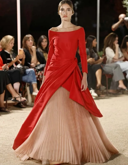 Desfile de Redondo Brand.