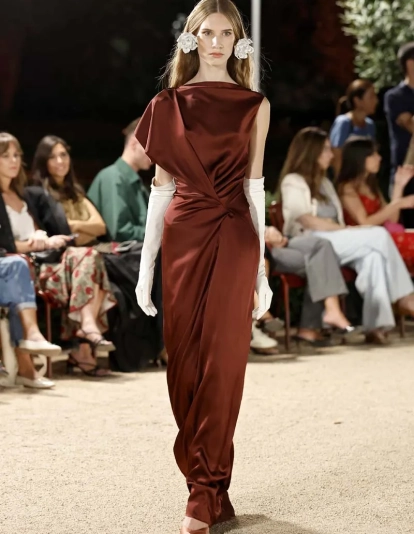 Desfile de Redondo Brand.