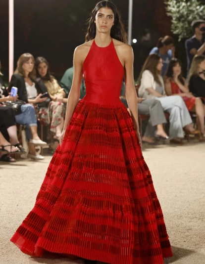 Desfile de Redondo Brand.