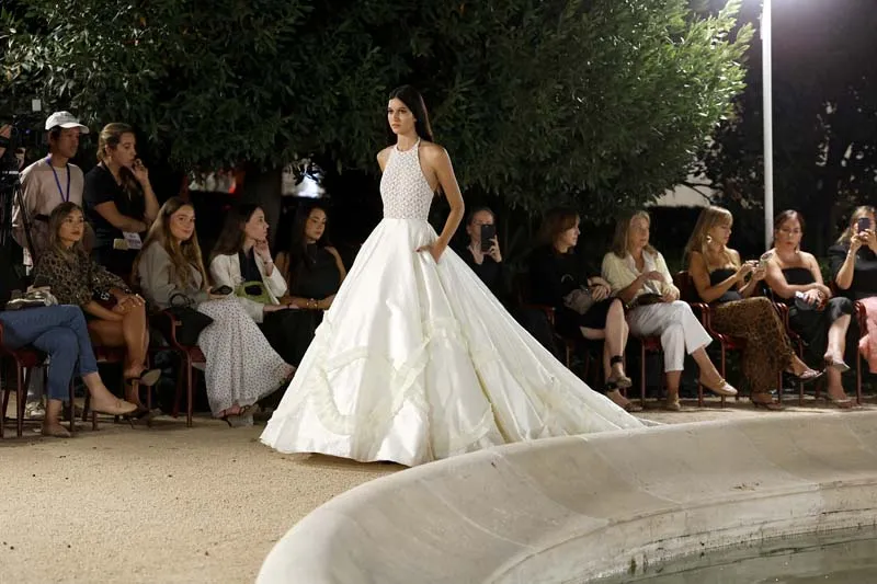 Desfile de Redondo Brand.