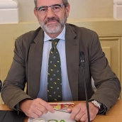 El portavoz municipal de Vox en el Ayuntamiento de Cáceres, Eduardo Gutiérrez. / LP El portavoz municipal de Vox en el Ayuntamiento de Cáceres, Eduardo Gutiérrez. / LP