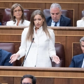 La portavoz parlamentaria del PP, Ester Muñoz, aludió a informaciones publicadas esta semana sobre supuestos contactos de las “cloacas del PSOE” con un clan de delincuentes de Badajoz. / LP La portavoz parlamentaria del PP, Ester Muñoz, aludió a informaciones publicadas esta semana sobre supuestos contactos de las “cloacas del PSOE” con un clan de delincuentes de Badajoz. / LP
