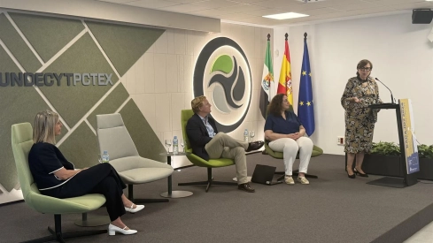 Mercedes Morán abrió en Badajoz la XIX Reunión Anual Nacional de la Enterprise Europe Network. / LP Mercedes Morán abrió en Badajoz la XIX Reunión Anual Nacional de la Enterprise Europe Network. / LP