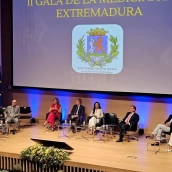La Gala de la Medicina de Extremadura reconoce en Badajoz la trayectoria de seis profesionales. / LP La Gala de la Medicina de Extremadura reconoce en Badajoz la trayectoria de seis profesionales. / LP