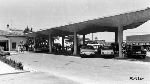 Frontera de Caya en el año 1978 cuando existía la aduana a ambos lados de la raya. / Roque Alonso Frontera de Caya en el año 1978 cuando existía la aduana a ambos lados de la raya. / Roque Alonso