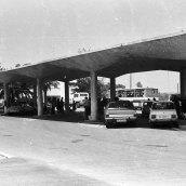 Frontera de Caya en el año 1978 cuando existía la aduana a ambos lados de la raya. / Roque Alonso Frontera de Caya en el año 1978 cuando existía la aduana a ambos lados de la raya. / Roque Alonso