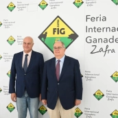 El comisario de Ferias, Santiago Malpica y el alcalde de Zafra, Juan Carlos Fernández. / LP El comisario de Ferias, Santiago Malpica y el alcalde de Zafra, Juan Carlos Fernández. / LP