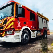 El fuego se declaró en un domicilio de la calle Jabata y provocó daños materiales. / LP El fuego se declaró en un domicilio de la calle Jabata y provocó daños materiales. / LP