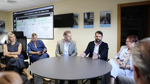 Cita en Acedera, durante el acto de entrega de las obras de modernización de regadíos de la Comunidad General de Regantes de Orellana. / LP 