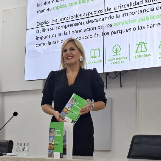 La consejera de Hacienda, Administración Pública y Diálogo Social, Elena Manzano. / LP La consejera de Hacienda, Administración Pública y Diálogo Social, Elena Manzano. / LP