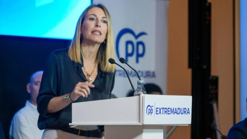 La presidenta del PP extremeño y presidenta de la Junta de Extremadura, María Guardiola. / LP La presidenta del PP extremeño y presidenta de la Junta de Extremadura, María Guardiola. / LP