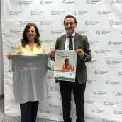 El presidente de la asociación, Miguel Ángel Mendiano, y la gerente del Fondo de Educación y Promoción de Caja Rural, María Navarro. / LP El presidente de la asociación, Miguel Ángel Mendiano, y la gerente del Fondo de Educación y Promoción de Caja Rural, María Navarro. / LP