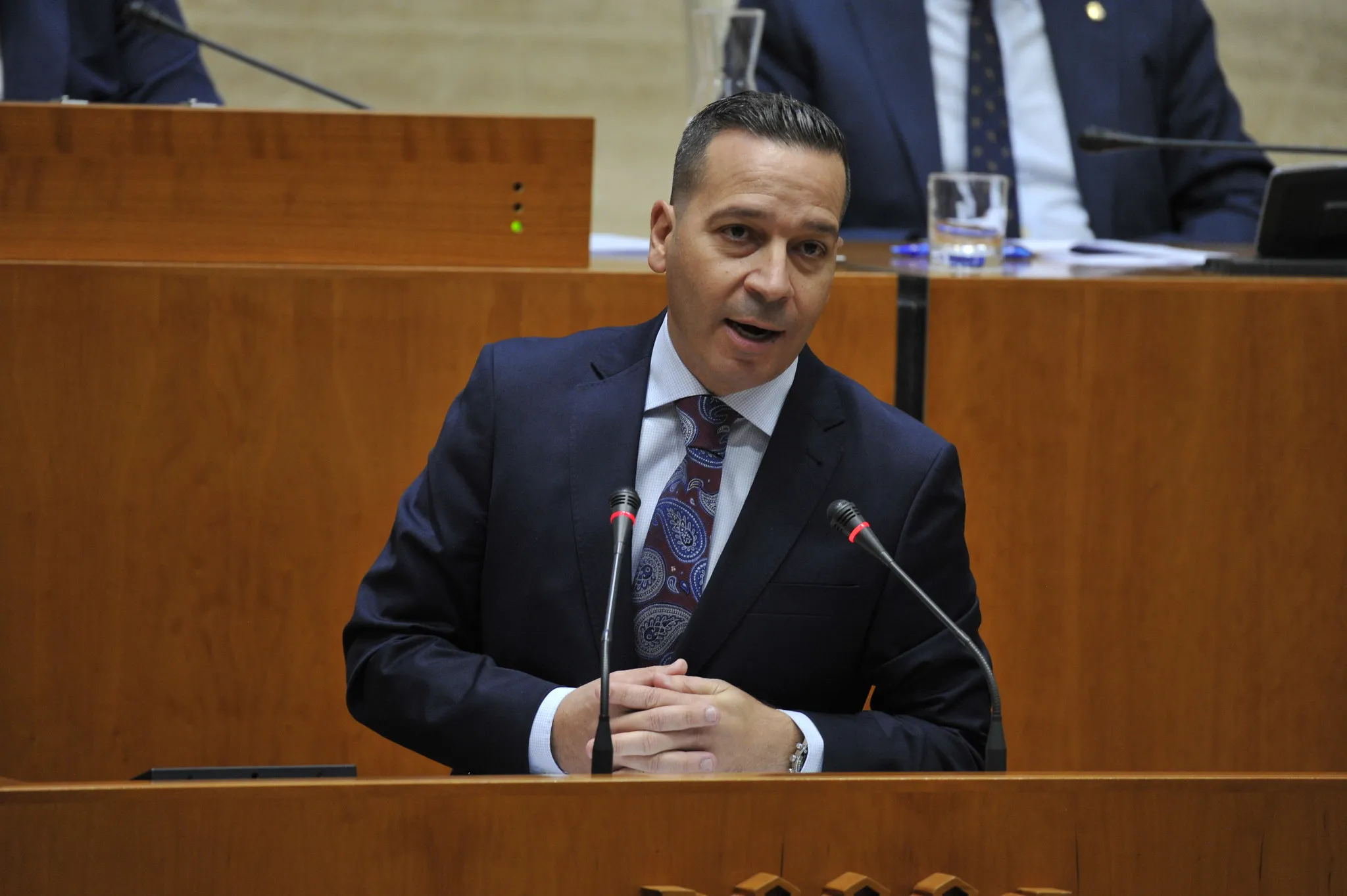 El vicepresidente y consejero de Desregulación, Servicios Sociales y Familias de la Junta de Extremadura, Óscar Fernández Calle (Vox). / LP El vicepresidente y consejero de Desregulación, Servicios Sociales y Familias de la Junta de Extremadura, Óscar Fernández Calle (Vox). / LP