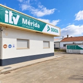 La nueva estación móvil de ITV en Mérida empezará a prestar servicio el martes, 13 de octubre, en la calle Palencia. / LP La nueva estación móvil de ITV en Mérida empezará a prestar servicio el martes, 13 de octubre, en la calle Palencia. / LP